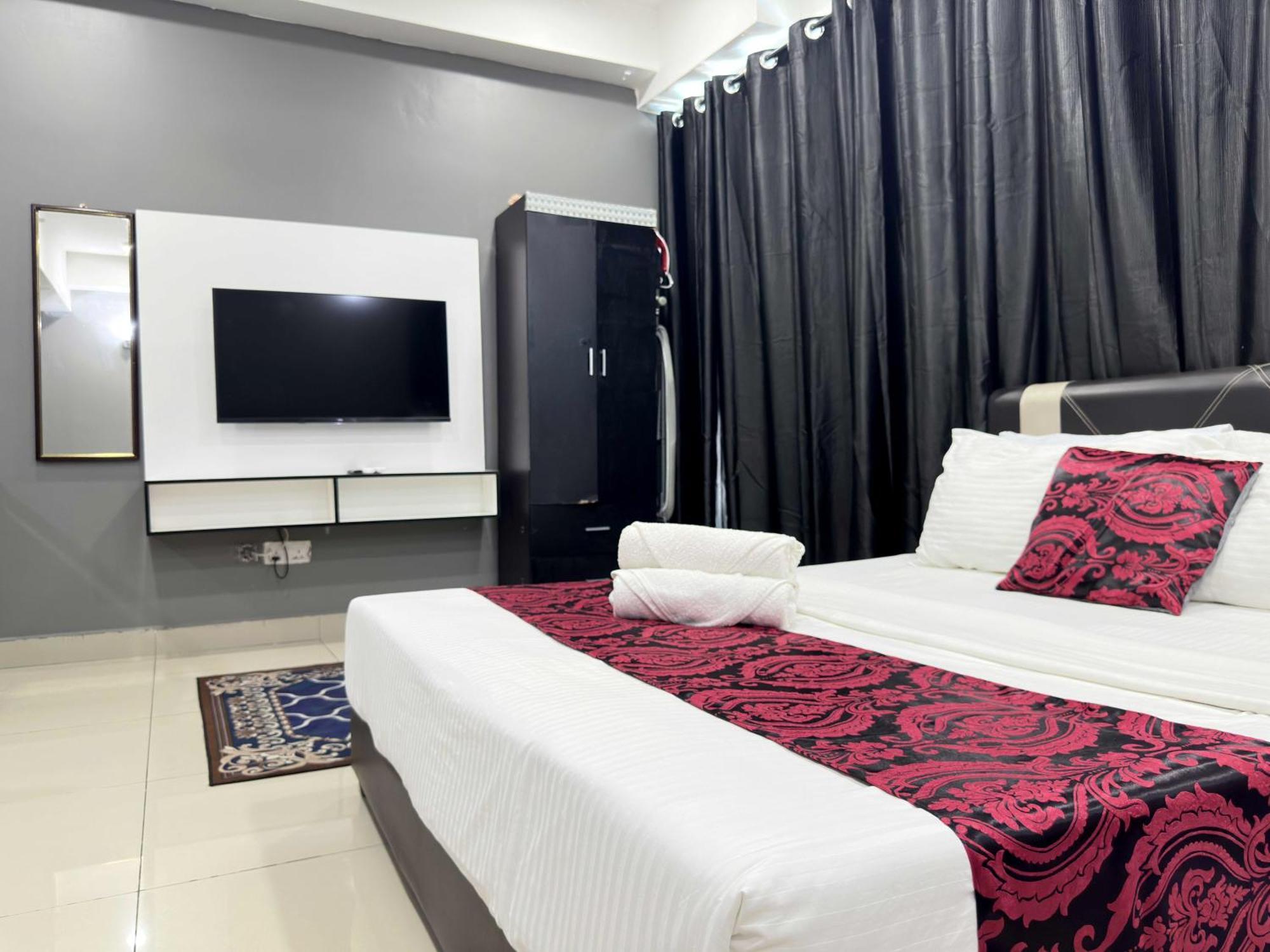 Cahaya Qaira Homestay @ D'Perdana Кота-Бару Екстер'єр фото